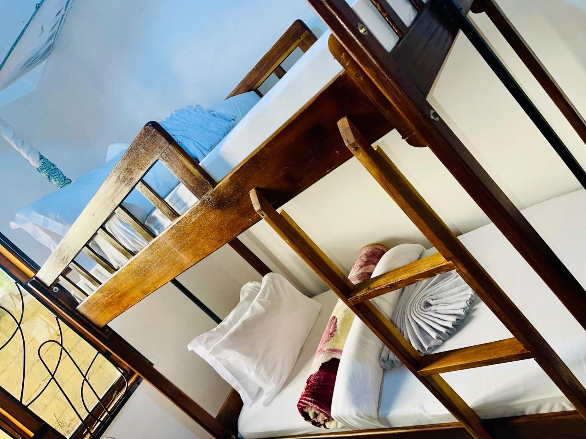 Sophie Homestay Moshi Esterno foto