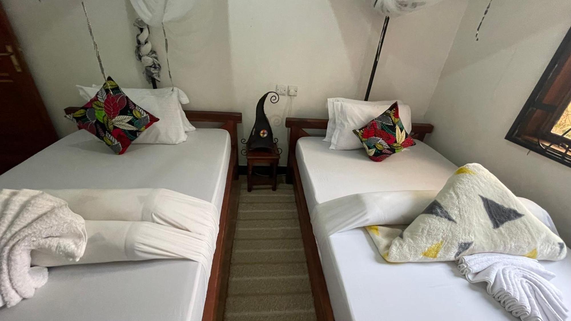 Sophie Homestay Moshi Esterno foto