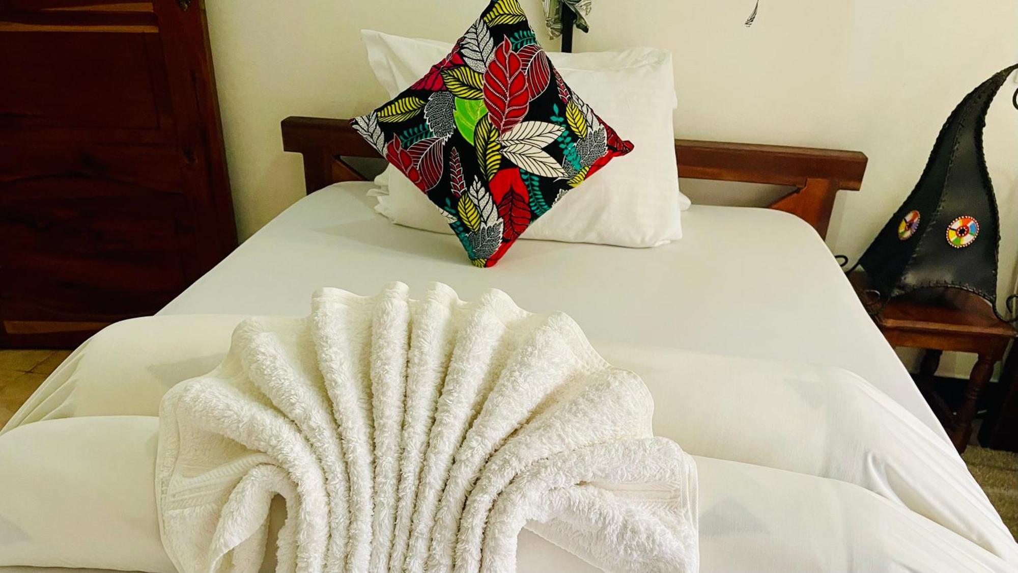 Sophie Homestay Moshi Esterno foto