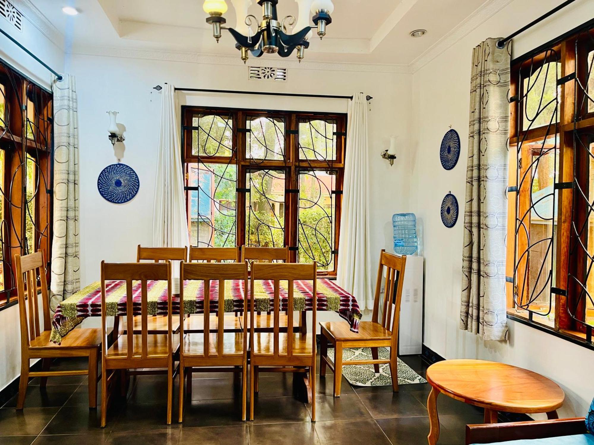 Sophie Homestay Moshi Esterno foto
